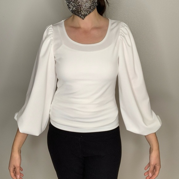 FOREVER 21- Puffy long sleeve blouse - Picture 6 of 7